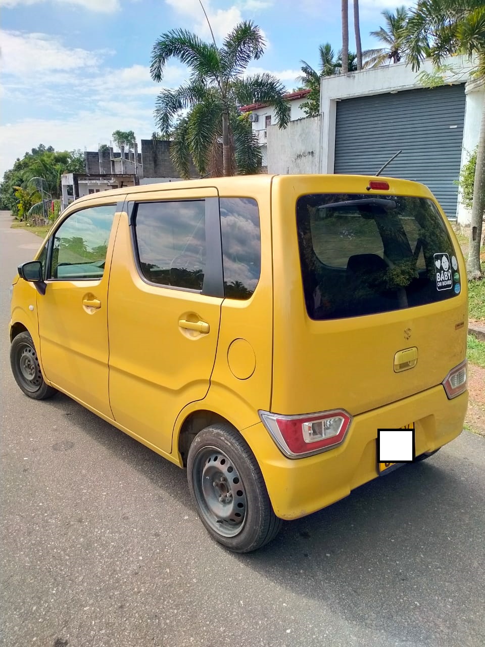 Rent a Car Suzuki wagon R