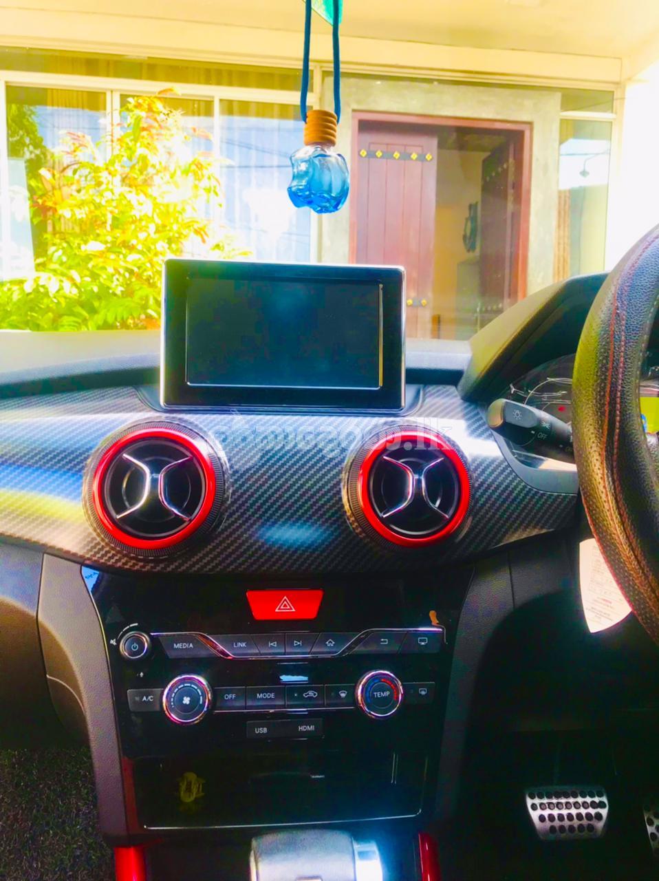 Rent a Car Micro X 25