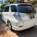 Rent a car Honda Fit Shuttle