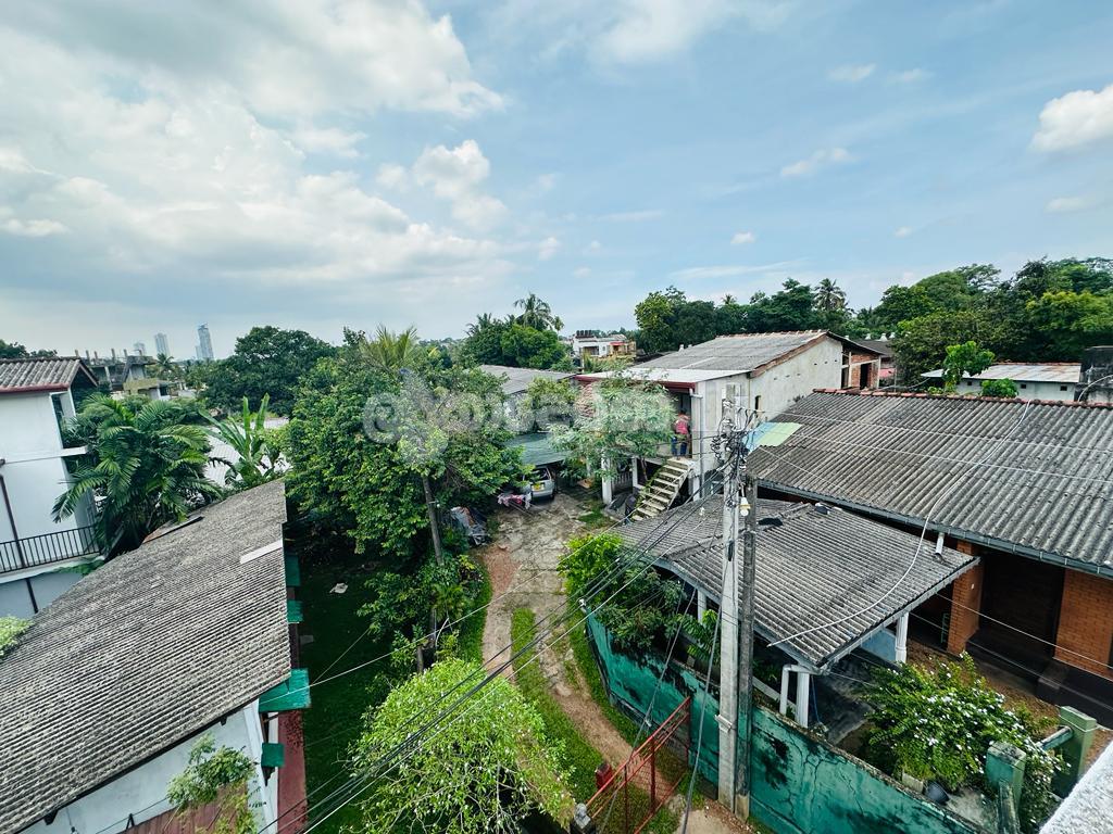 S138)Under Construction 2 story house for sale in B-mulla Koswatta