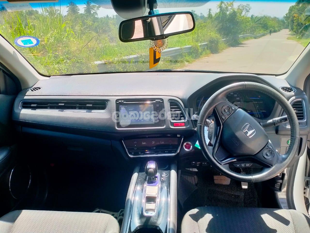 Rent a Car honda Vezel