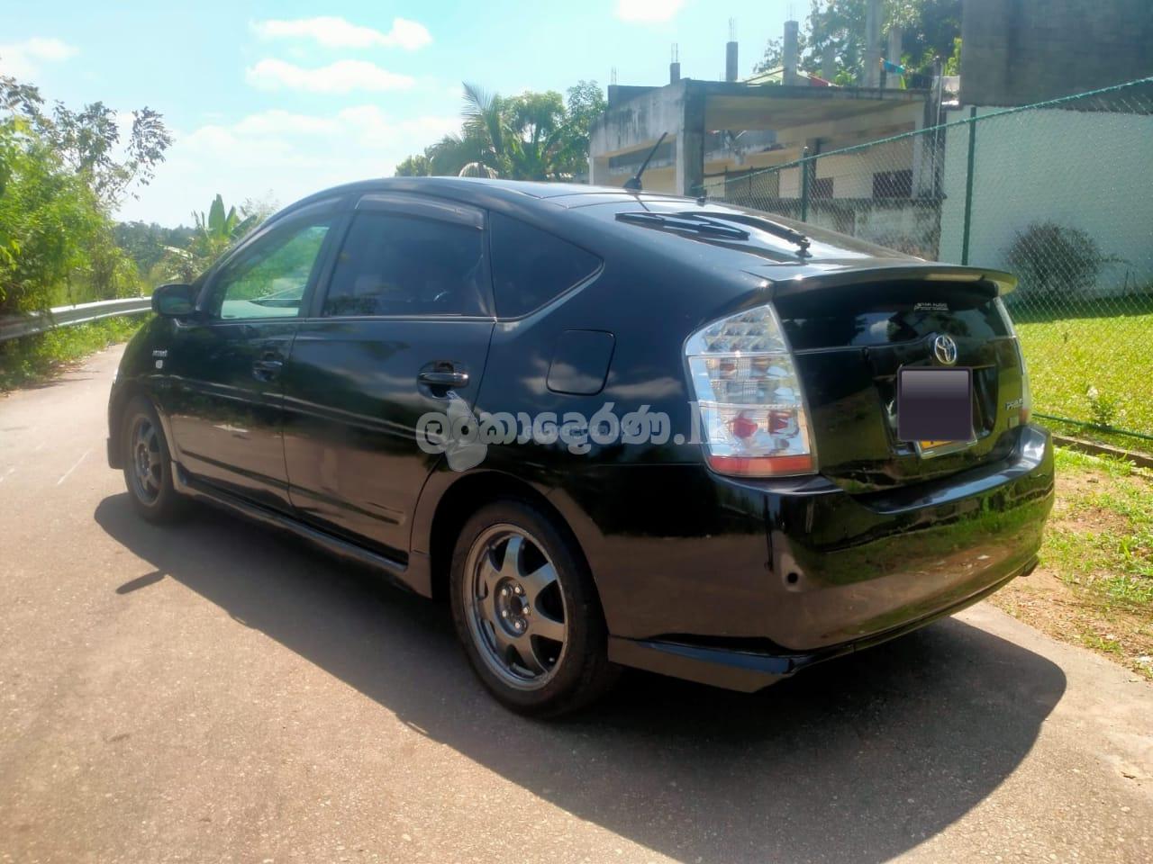 Rent a car Toyota prius