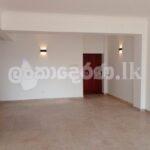 Code 3713A Apt for sale Col03