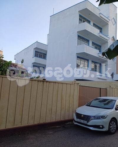 Code 3735 House for salec Col04