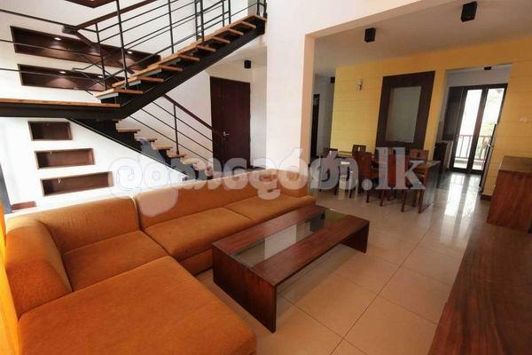 Code 3736 Apt for rent Boralegamuwa