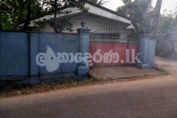 Code 3743 House for sale Kelaniya