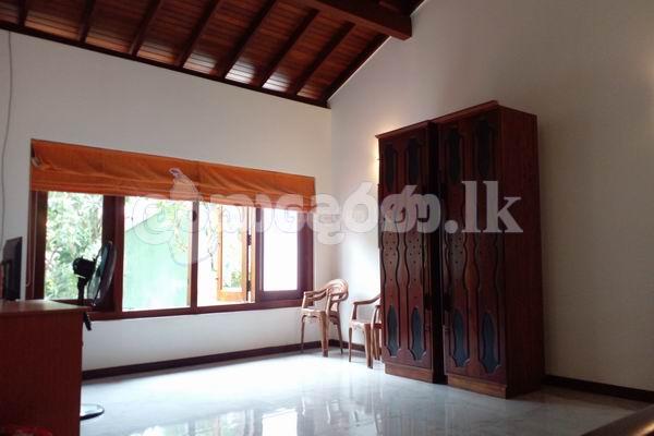 Code 4749 House for sale Pelawatte