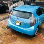 Rent a car toyota Aqua