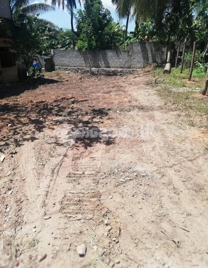 6.5 perches Bare land for sale in Mulleriyawa