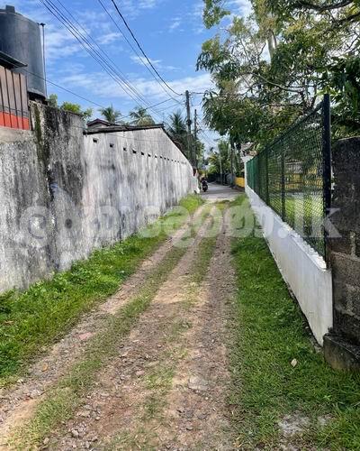Code 3758 Land for sale Moratuwa