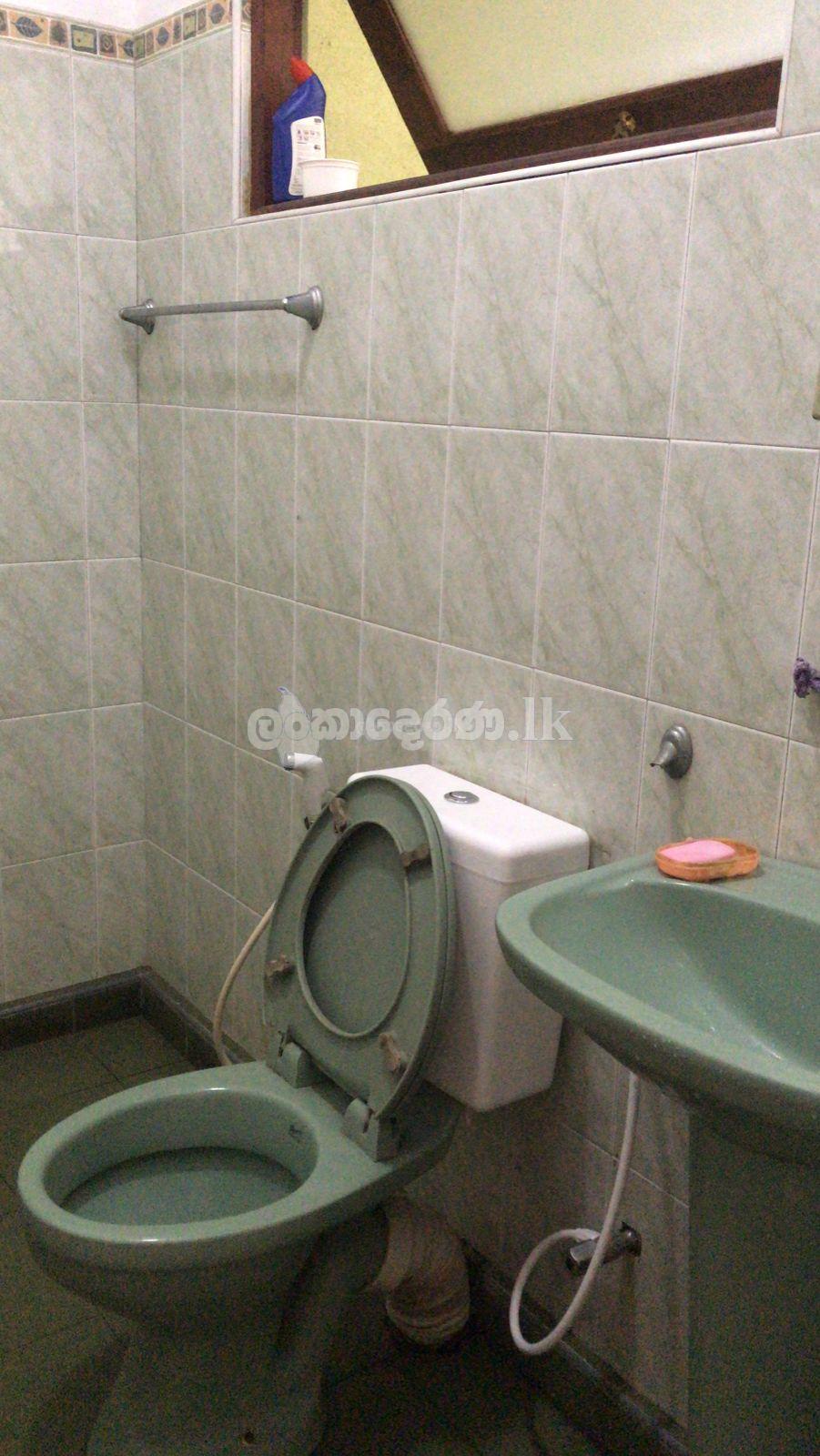 A room for rent in the heart of Bokundara town