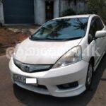 Rent a car Honda fit shuttle