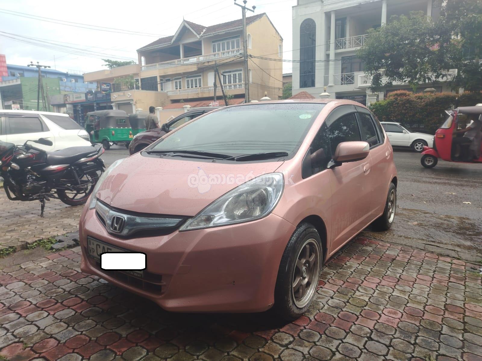 Rent a car Honda fit Gp 1