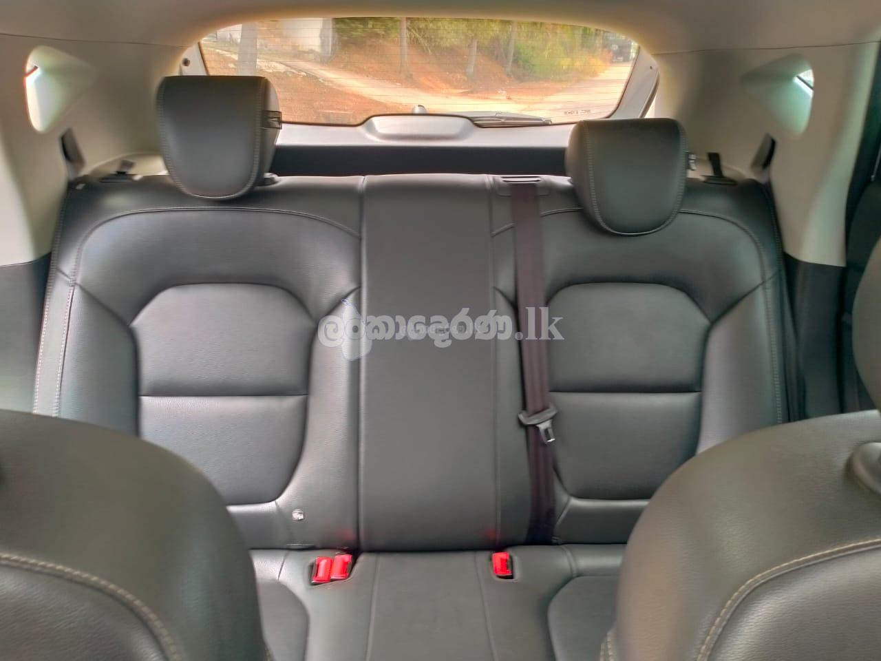 Rent a Jeep MG