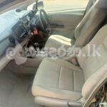 HONDA INSIGHT CAR FOR RENT
