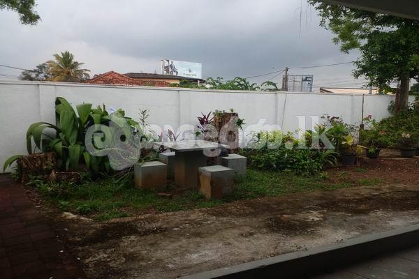 Code 3811 House for rent Boralesgamuwa