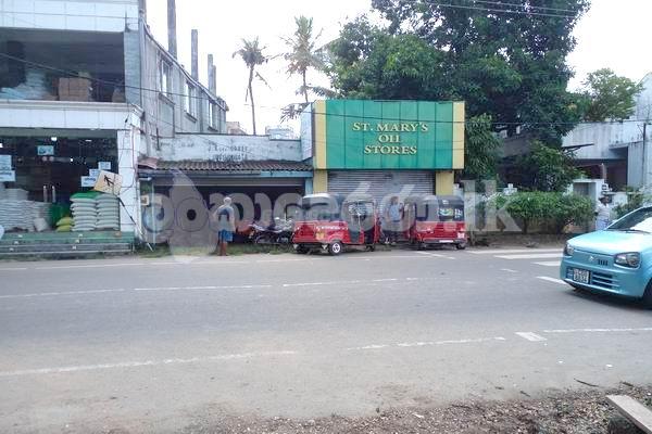 Code 3816 House & sjowroom for sale Negombo