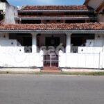 Code 3816 House & sjowroom for sale Negombo