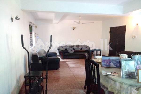 Code 3817 House for sale Kegalle