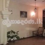 House with 43 purch land is for rent in Haltota, Bandaragama