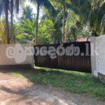 House with 43 purch land is for rent in Haltota, Bandaragama