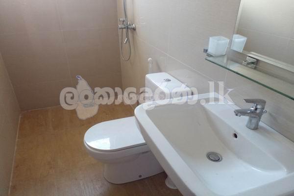 Code 3520 Apartment for sale Nugegoda