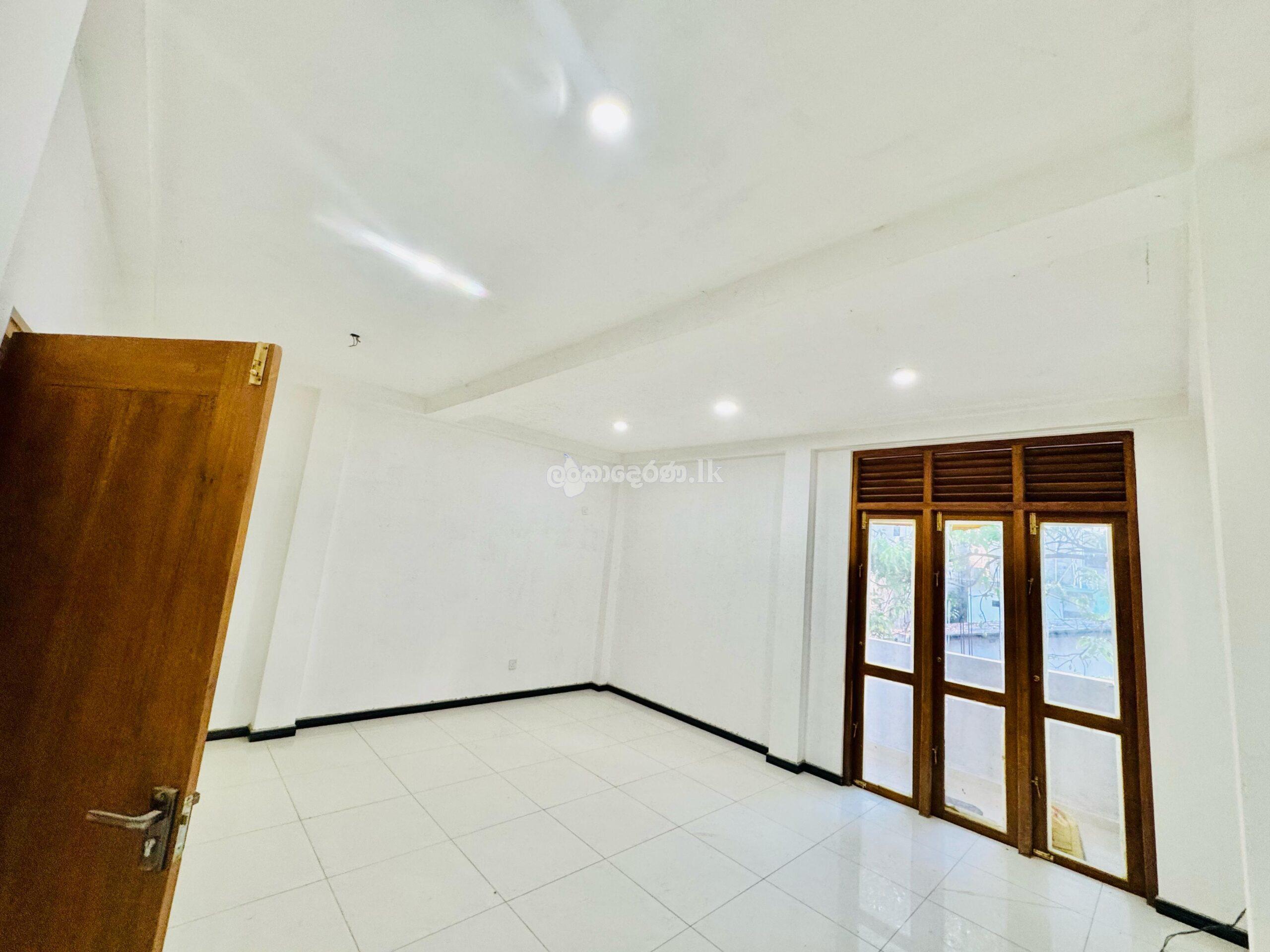 Newly Built Upstairs Annex For Rent In Battaramulla