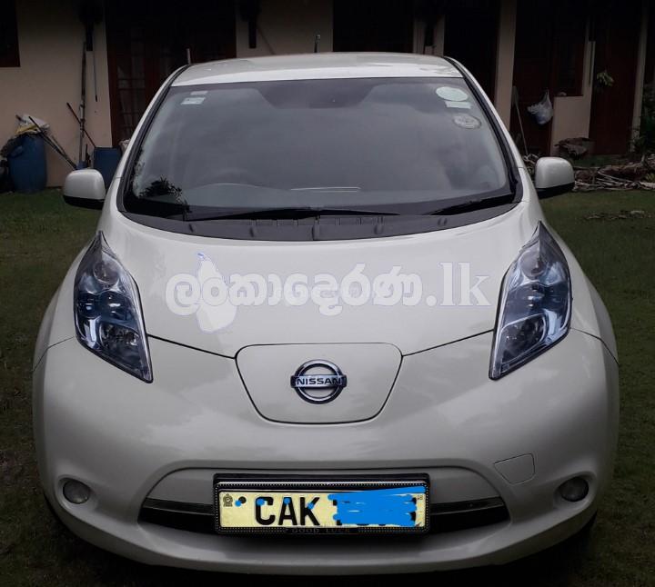 Rent a Car LEAF Electric