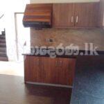 Code 3863 Building for rent Colombo 10