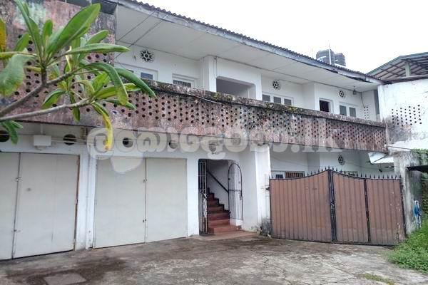 Code 3874 Land with two upper floor apartments for sale colombo 08