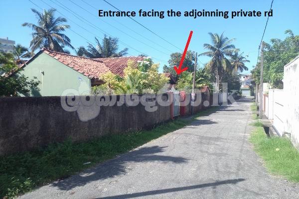 Cide 3875 Land with a house for sale Ratmalana