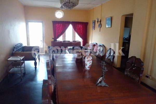 Code 3874 Land with two upper floor apartments for sale colombo 08