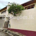 Code 3885 Land With A House For Sale Kirulapone