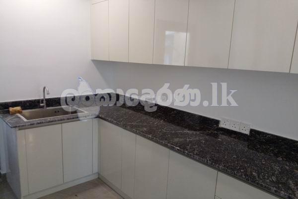Code 3882 Apartment for sale Colombo 08
