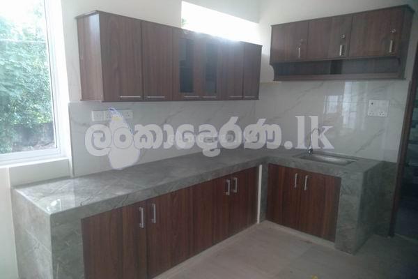 Code 3897 Apt for sale Homagama