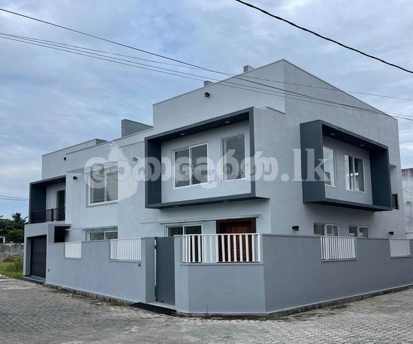 Code 3909 House for sale Ratmalana