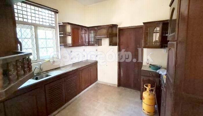 Code 3907 House for sale Ratmalana