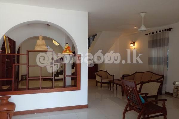 Code 3921 House for sale Mt.lavinia