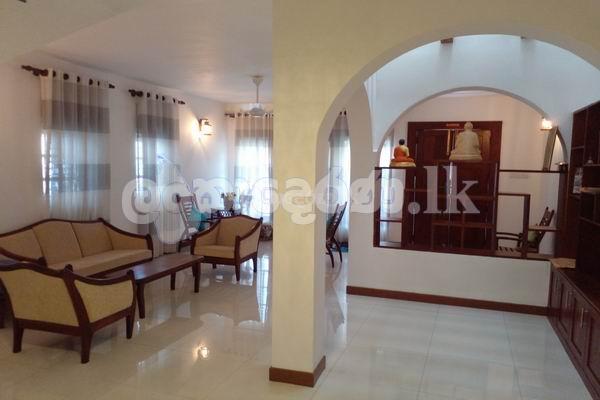 Code 3921 House for sale Mt.lavinia