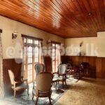Luxury bungalow for sale in Nuwara Eliya town