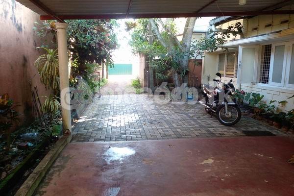 Code 3941 Land for sale Ethuĺ kptte