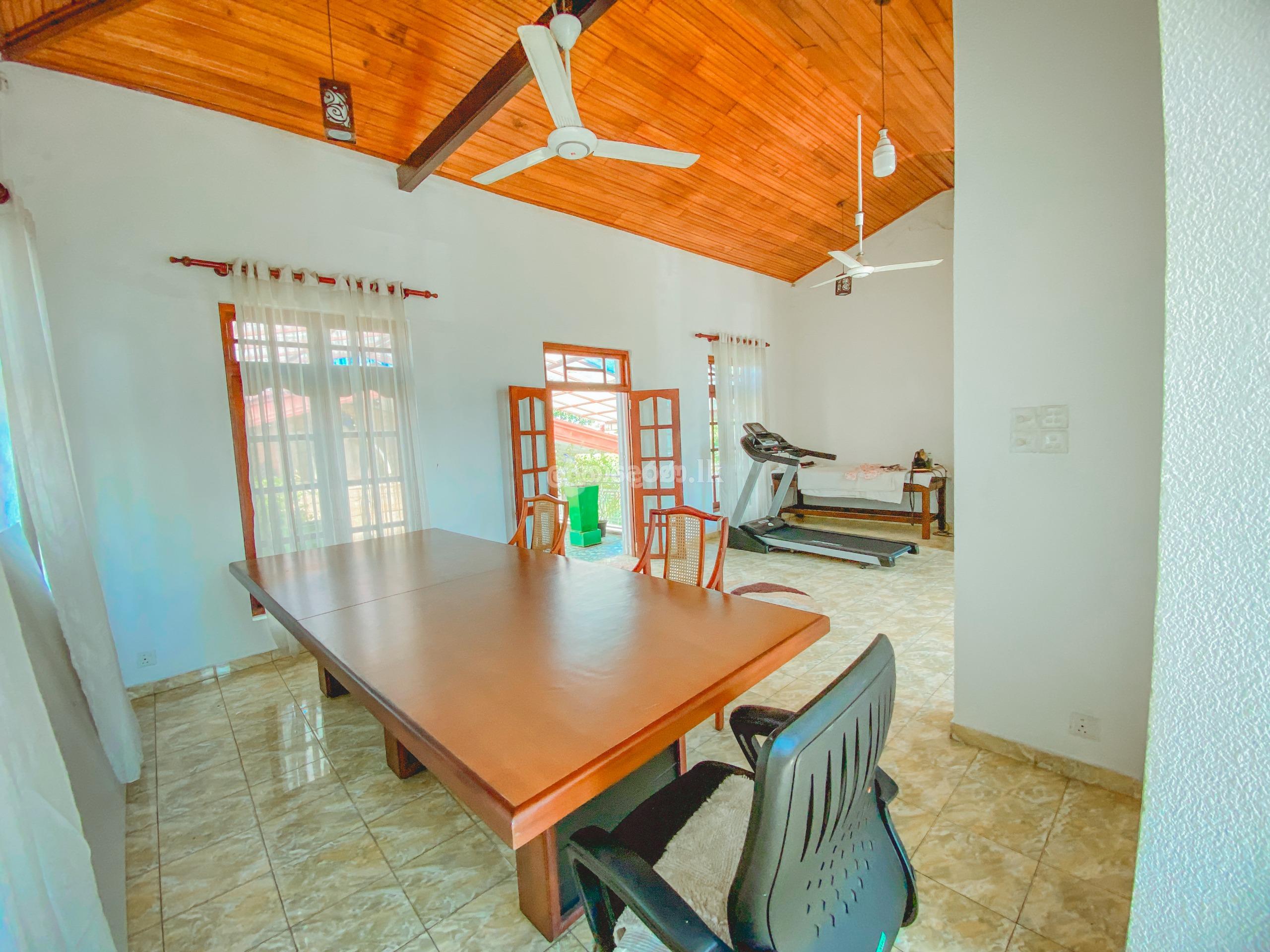 House for sale (3690B) Mt.Lavinia