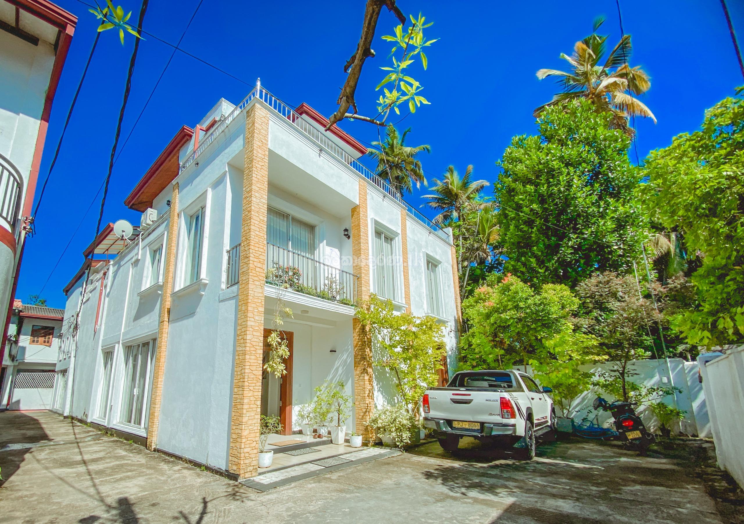 House for sale (3690B) Mt.Lavinia