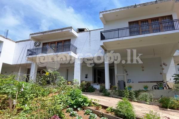 Hotel for sale (3969) Hikkaduwa