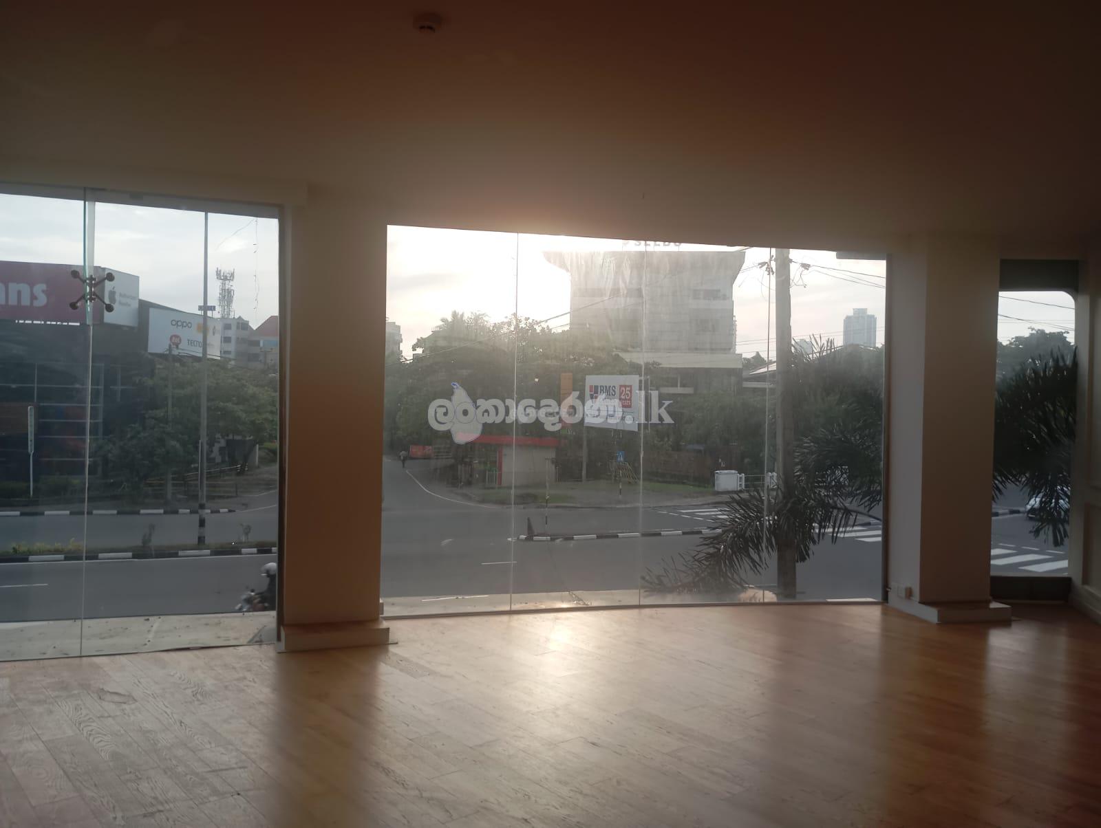 Prime Commercial Showroom Spaces – Colombo 08