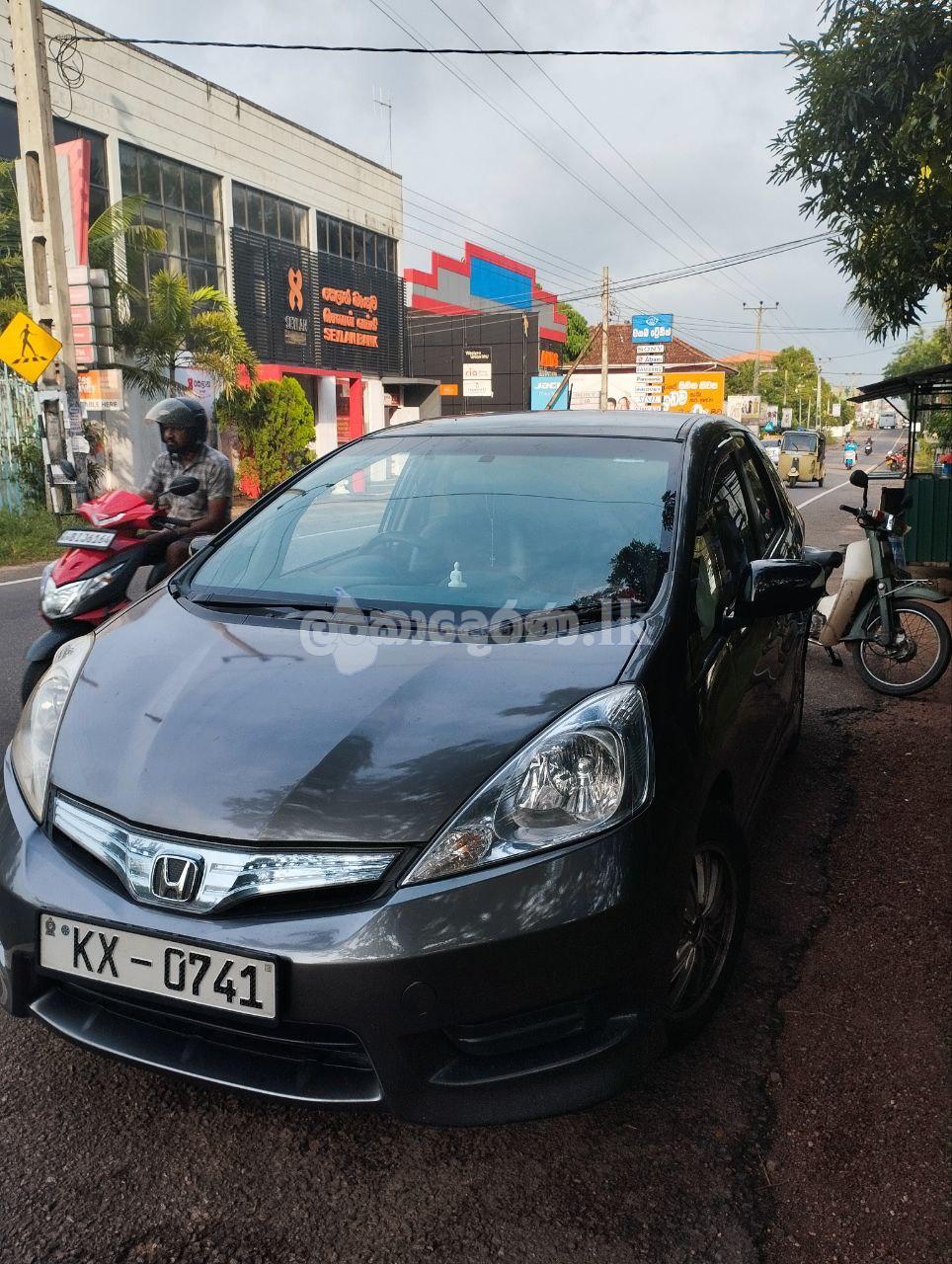 Colombo Taxi | Cabs Booking | Airport transfer Shuttle Service In Sri Lanka