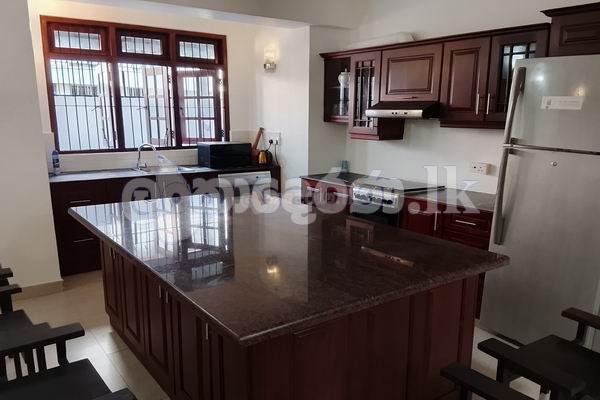 Apt building for sale (3992) Col05