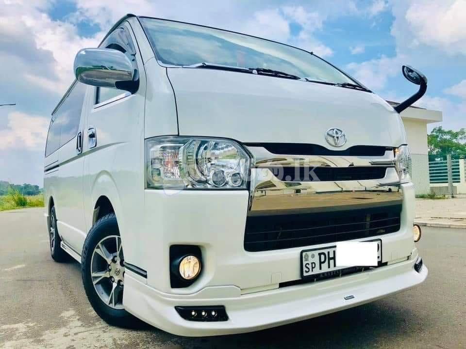 Arugam Bay Taxi Service Sri Lanka – Safe Airport Transfers, Surf Tours & Private Chauffeur Services